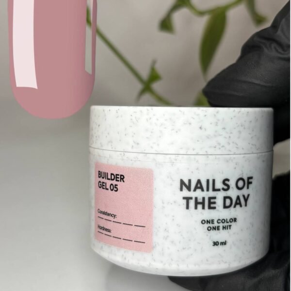 The Nails of The Day Builder Gel nr.05, 30ml