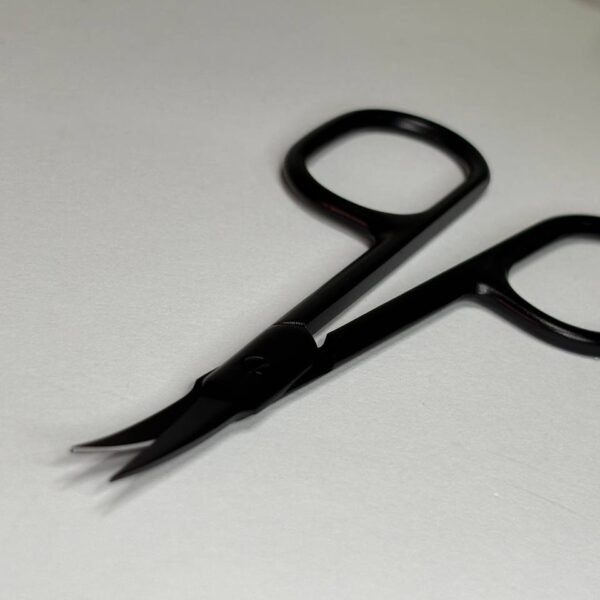 Foarfece pentru cuticule negre